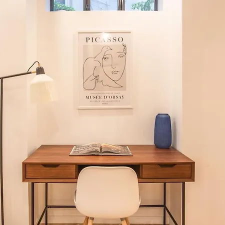 Design Architect Loft For 10 Guests Near Metro Parigi