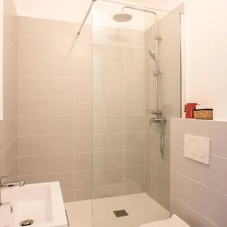 Design Architect Loft For 10 Guests Near Metro Parigi